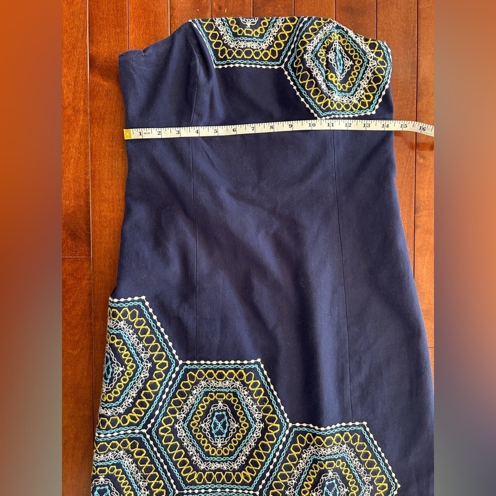 Lilly Pulitzer Honeycomb Home Pique Strapless Embroidered Bowen Dress Size 2 - Picture 5 of 12